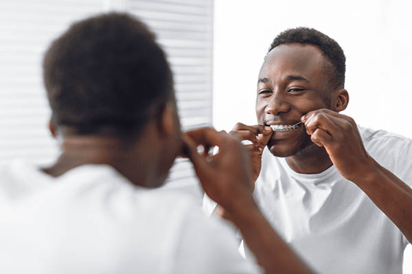 General Dentistry: The Do’s and Don’ts of Flossing from Southern Cal Smiles: Susan Fredericks, D.D.S, M.P.H. in Woodland Hills, CA